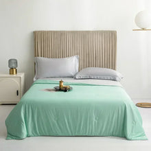 LuxeOrbitTM Cooling Blanket