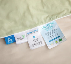 LuxeOrbitTM Cooling Blanket