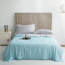 LuxeOrbitTM Cooling Blanket