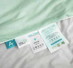 LuxeOrbitTM Cooling Blanket