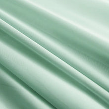 LuxeOrbitTM Cooling Blanket